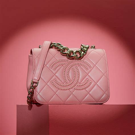 pink chanel valentine|9 Divine Designer Valentine's Day Gifts .